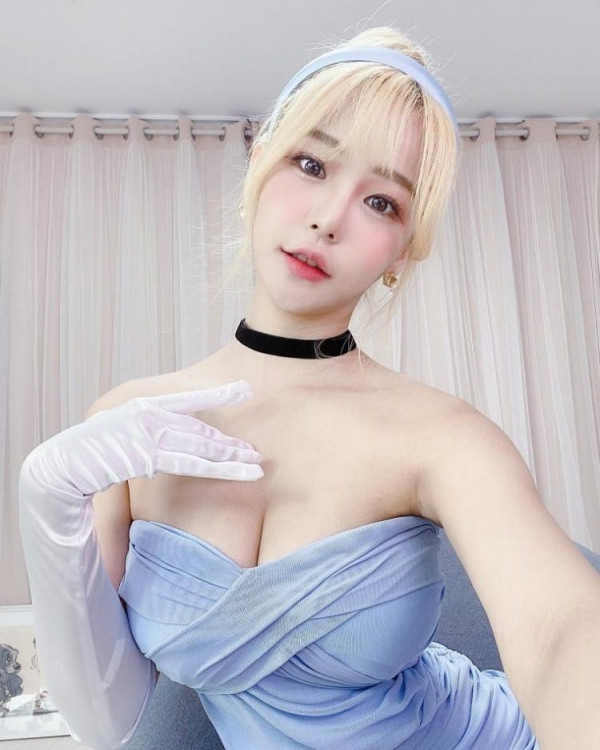 쿨섹시녀  bj 하루S2 신데렐라 팅커벨 코스프레 큰 가슴