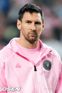 '노쇼→들끓는 비난' 메시, 직접 입 열었다... 불운한 부상 때문에 못 뛰어. 나도 아쉽다