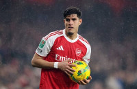 “웸블리行” 힌카피, 카이세도 향해 일침 “트로피는 아직 멀었다”