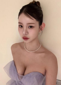 맹승지, 파격 노출 드레스…흘러내릴 것 같은 느낌