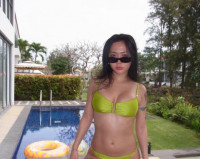 허니제이, 형광 비키니로 터진 볼륨감…군살 제로 몸매 시간순삭