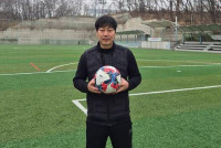 ‘첫 성인 팀 지도자 도전’ 송종국 감독 “축구를 선수들의 직업으로 만들고 싶다”