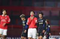 포항 새 미드필더 켄토, ACL 데뷔전서 존재감…“어느 자리든 팀 위해 뛰겠다”