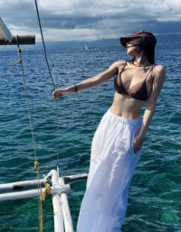 이솔이, 바다 위 비키니 자태 ‘화보 그 자체’