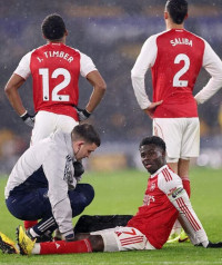 승점도 잃고 사카까지? 울버햄튼전 충격 무승부...북런던 더비 앞둔 아스널, 에이스 이탈 위기