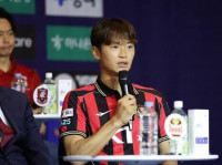 김진수 서울은 인기 많은 팀, 외부 시선 많다…우승 위해선 긍정의 힘 필요