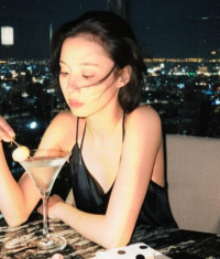 에스파 윈터, 슬립 차림 고혹적 분위기…색다른 느낌