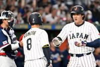 김혜성-오타니, WBC 한일전서 '장군멍군' 홈런쇼…로버츠 감독 흐뭇