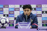 정경호 감독 한국, 일본 이기는 건 기적… 한일 축구 수준 차가 심각