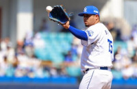 KBO 외인 에이스들, 시범경기서 일제히 호투…개막 기대감 상승