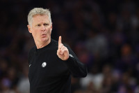 스티브 커, 골든스테이트와 2년 재계약… NBA 최고 연봉 감독 유지